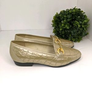 Naturalizer Flats women's size 6